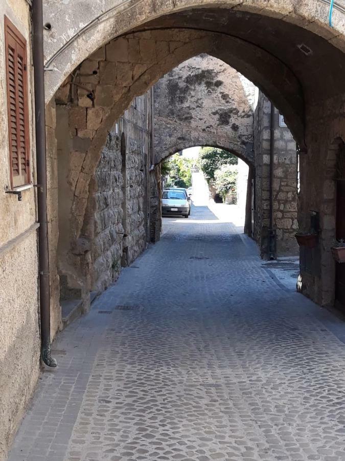 L'Arrocco - La Torre Col Mare Sul Tetto Lägenhet Tarquinia Exteriör bild