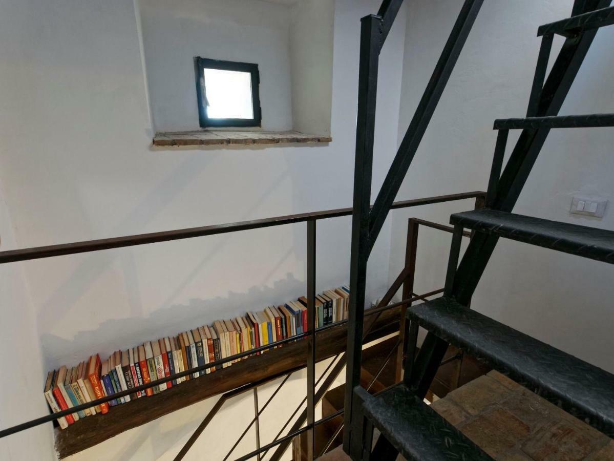 L'Arrocco - La Torre Col Mare Sul Tetto Lägenhet Tarquinia Exteriör bild