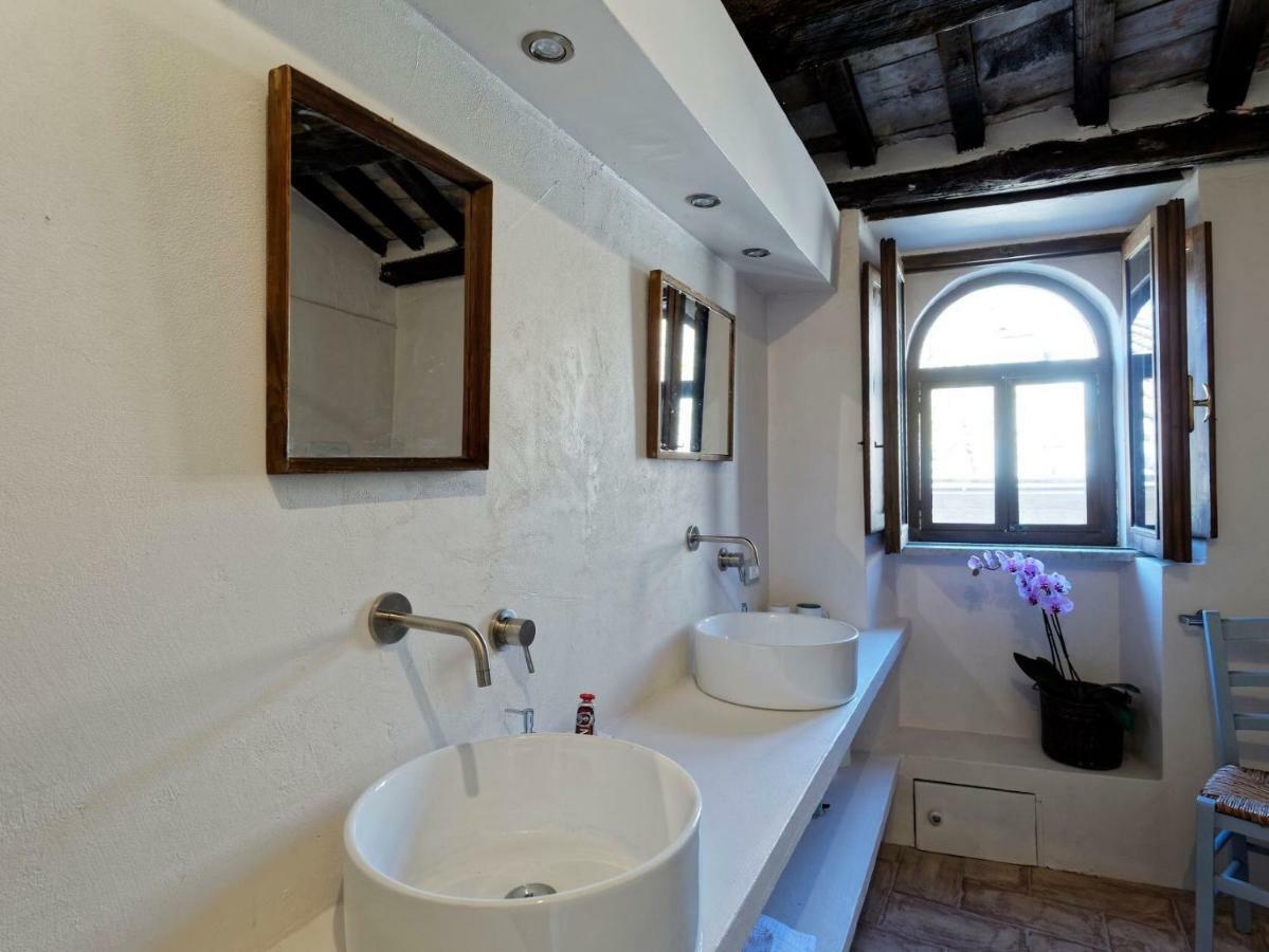L'Arrocco - La Torre Col Mare Sul Tetto Lägenhet Tarquinia Exteriör bild