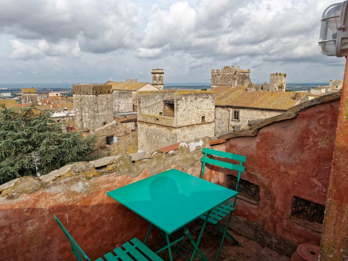 L'Arrocco - La Torre Col Mare Sul Tetto Lägenhet Tarquinia Exteriör bild
