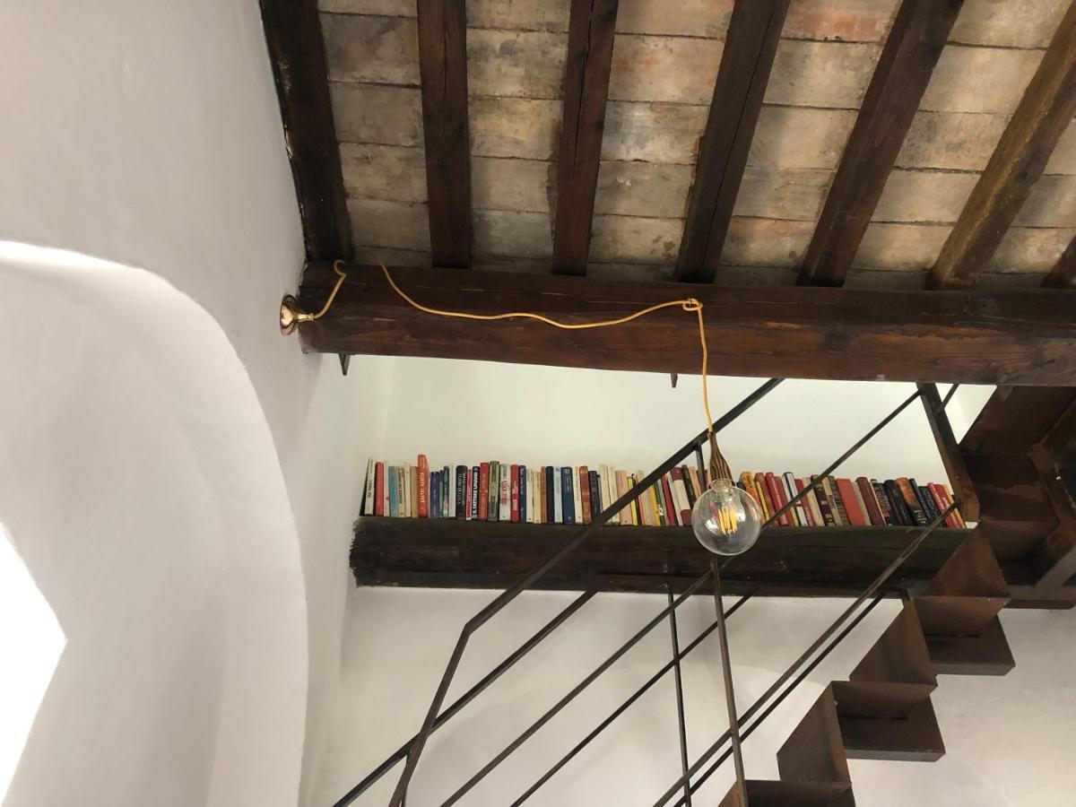 L'Arrocco - La Torre Col Mare Sul Tetto Lägenhet Tarquinia Exteriör bild